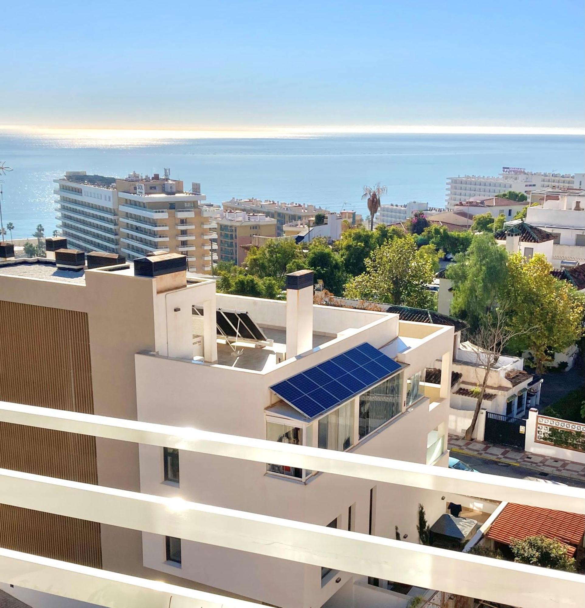 Beautiful Mediterranean Views In Central Torremolinos Luaran gambar